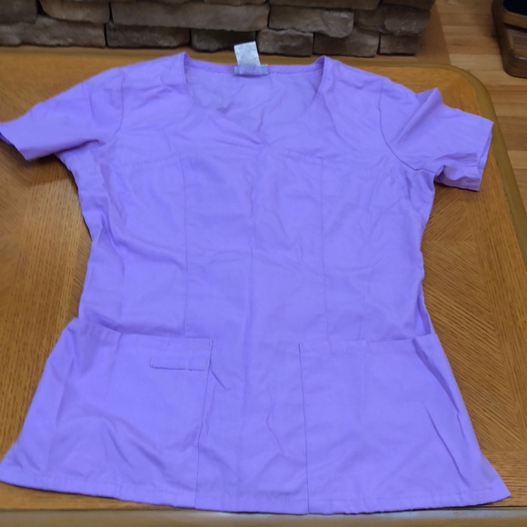 Pretty scrub top